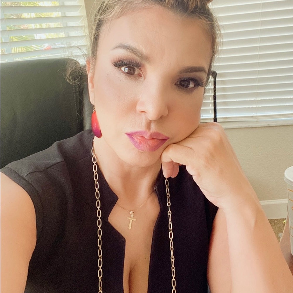 Meet your Posher, Jeanny